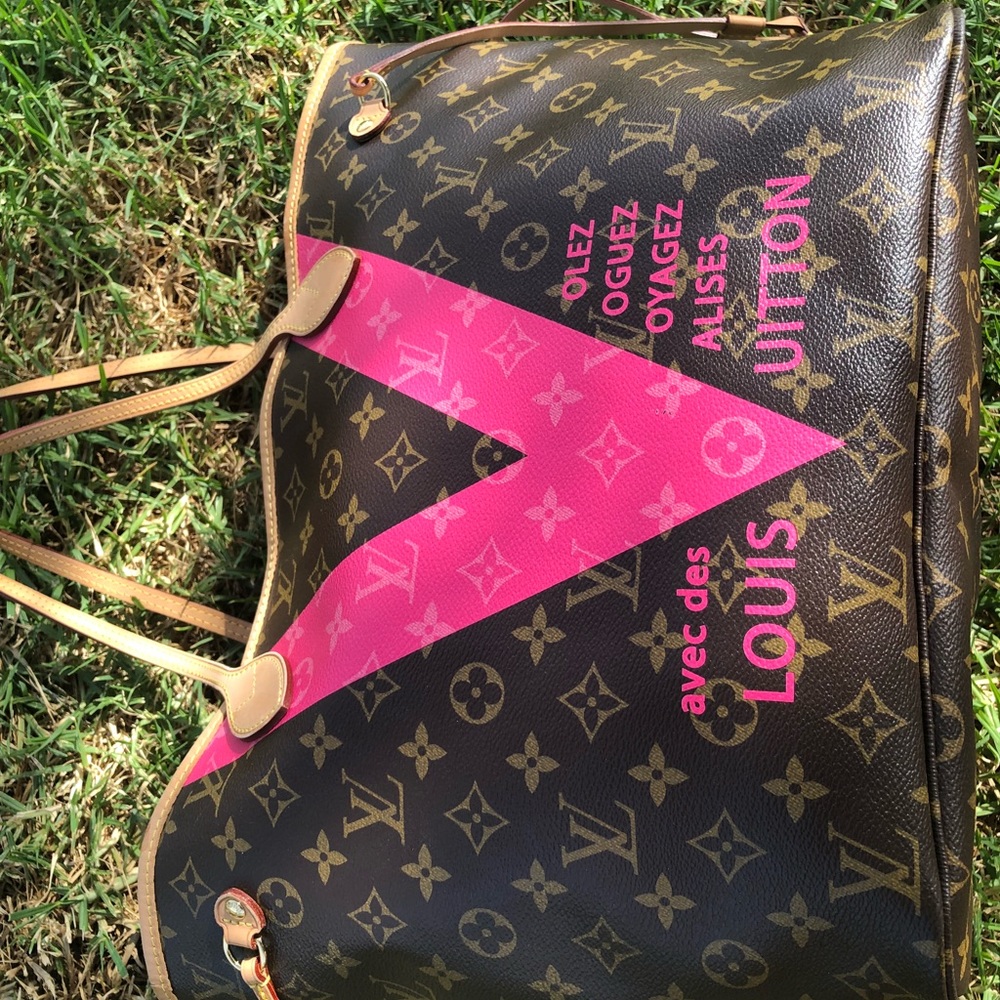 Louis Vuitton V Neverful MM - Picture 4 of 9